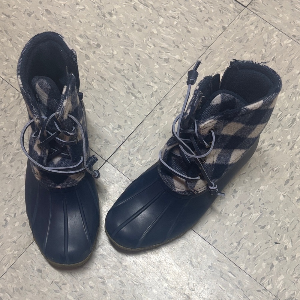 Sperry Navy and White Plaid Duck Boots